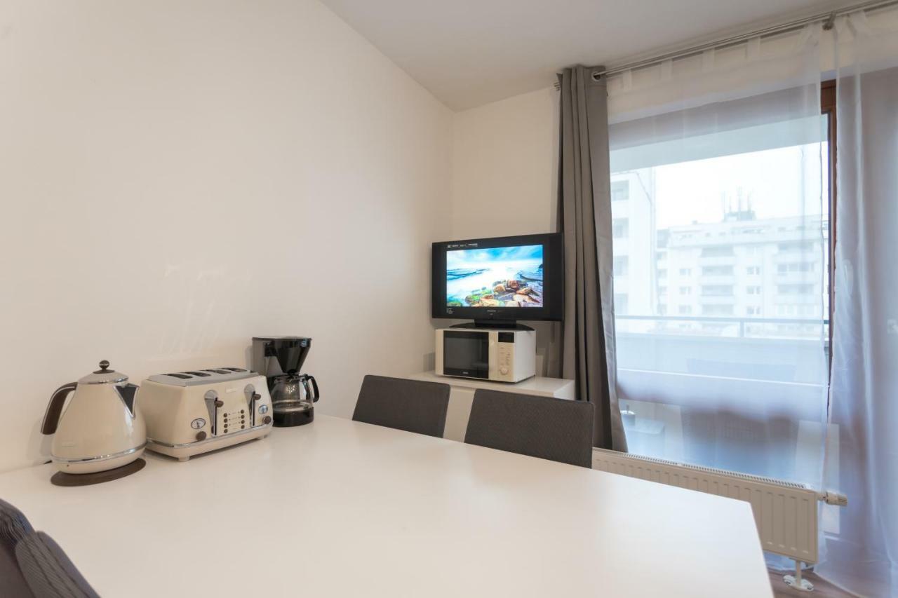 Apartment Spacious With Balcony Wien